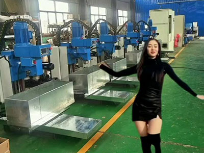 數(shù)控鉆銑床